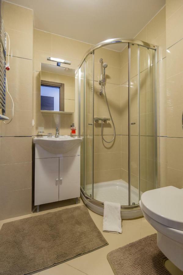 Family Apartment In Silver Mountain Resort 波亚纳布拉索夫 外观 照片