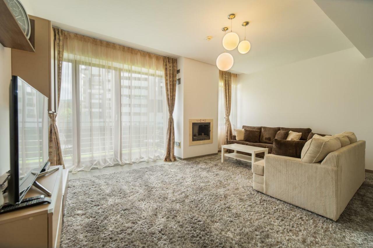 Family Apartment In Silver Mountain Resort 波亚纳布拉索夫 外观 照片